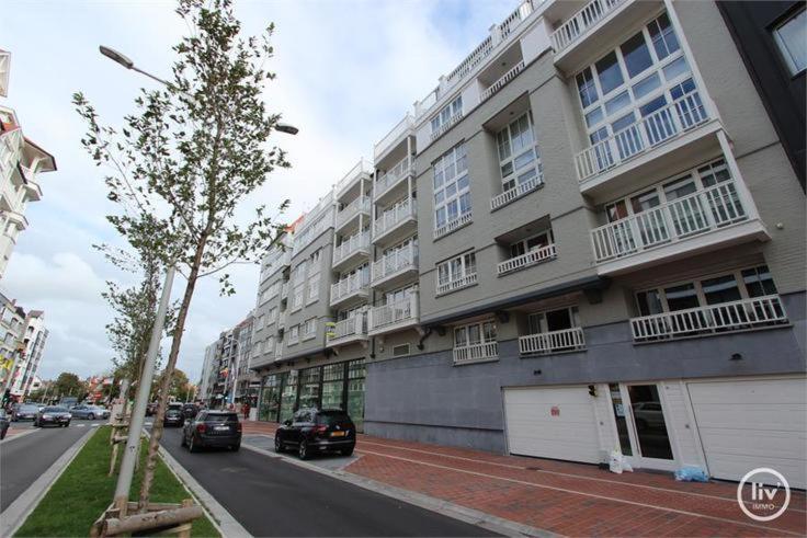 Appartement Spacieux A Knokke Eksteriør bilde